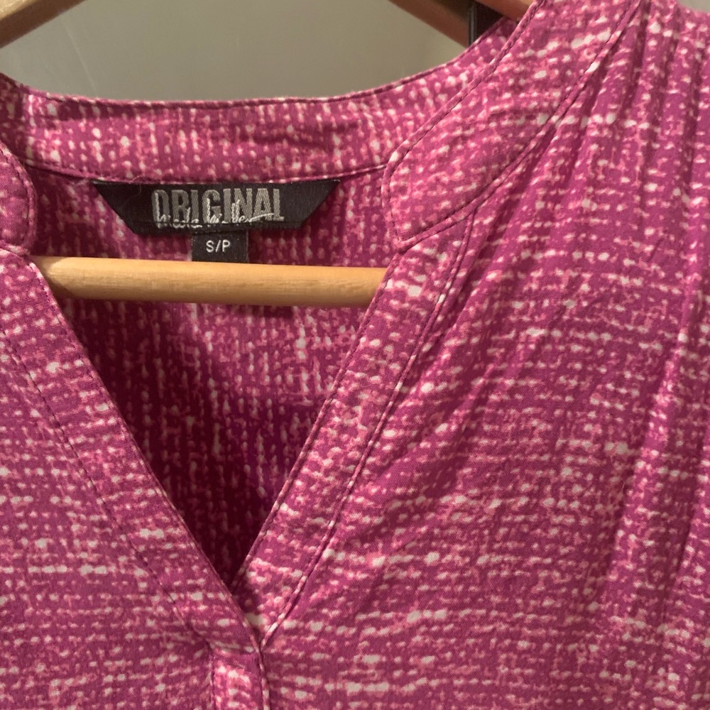 💟 Purple sleeveless top